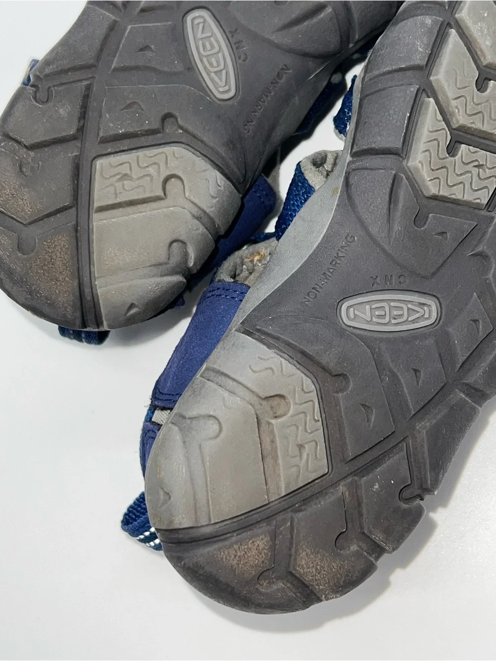 Keen Newport H2 Water Sandals Big Kids Size 11/EU 29